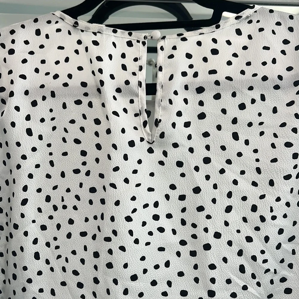Blouse 👚 - Picture 5 of 6
